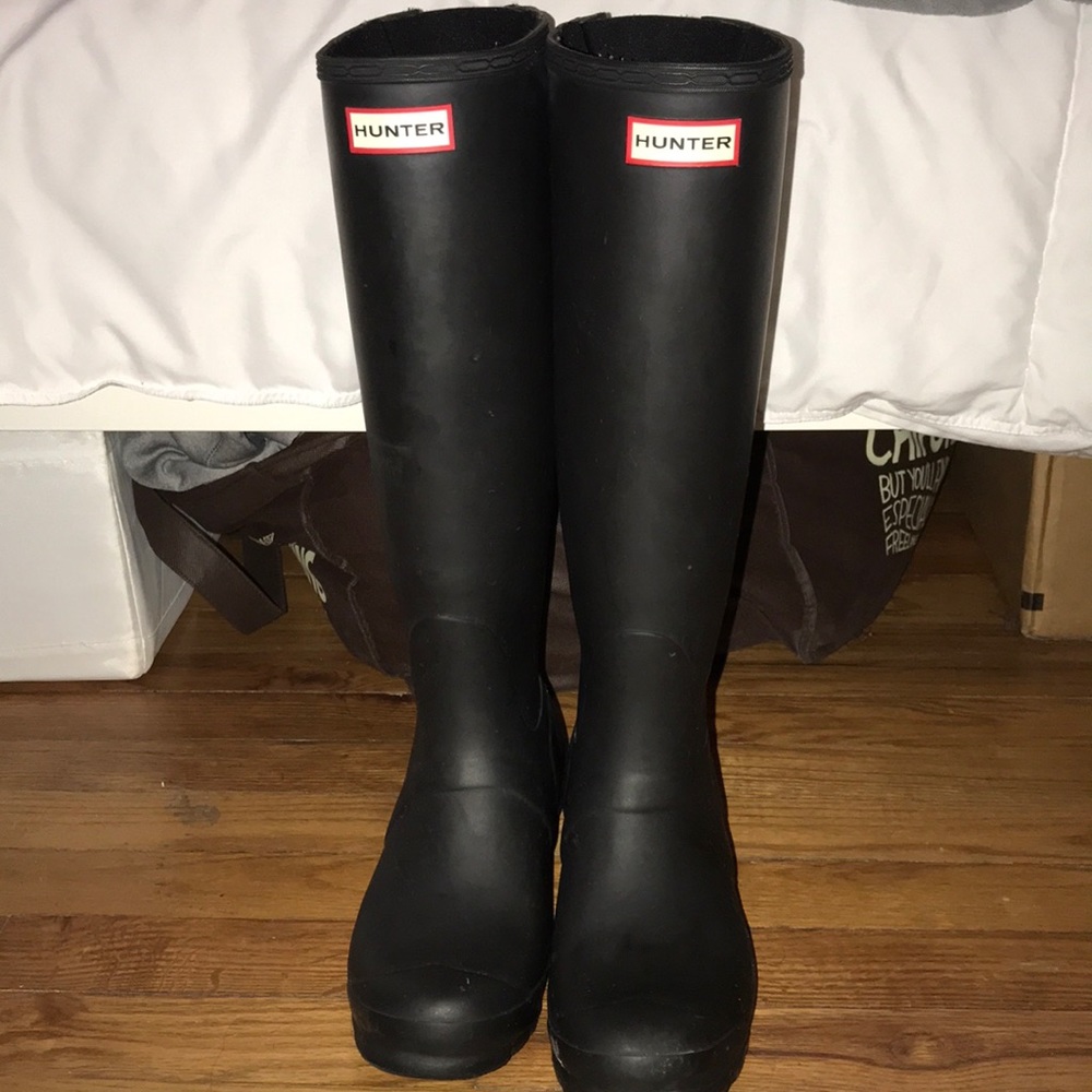 Hunter women’s original wide calf tall rain boots